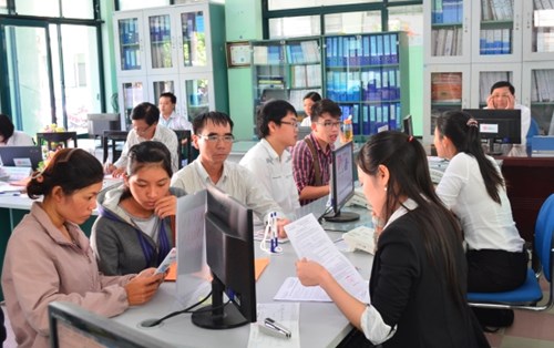 Nhiều hoạt động hỗ trợ thí sinh ngày nhập học